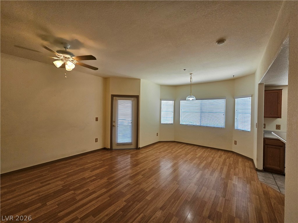 833 Aspen Peak Loop 112 Property Photo 4