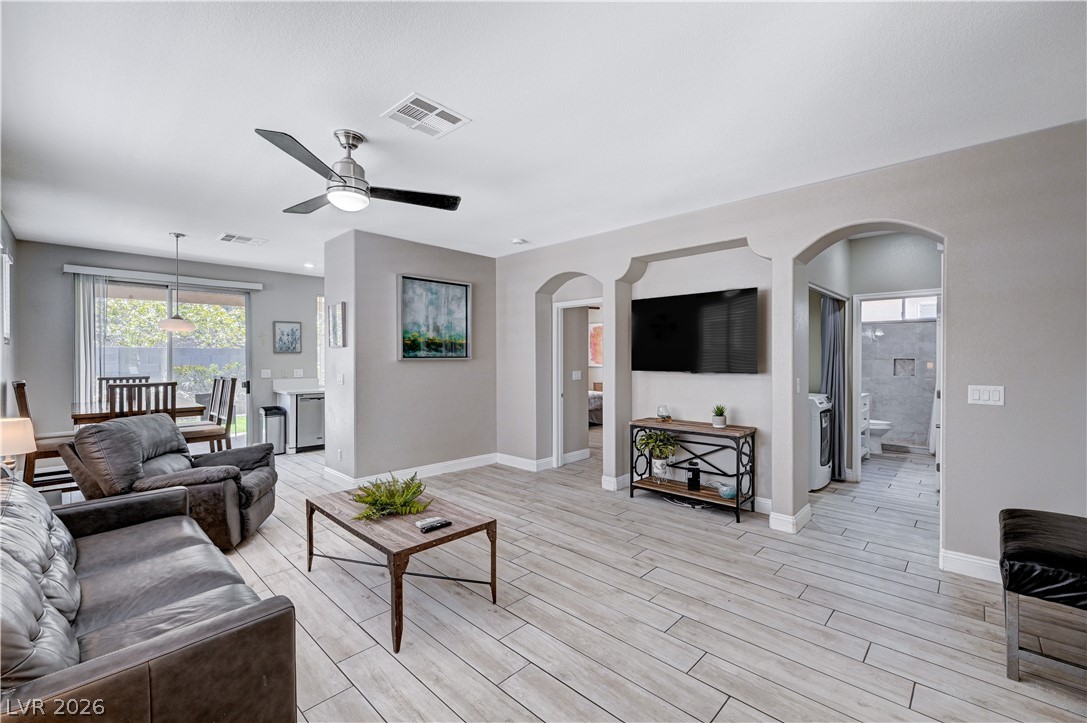 2783964 Property Photo 3