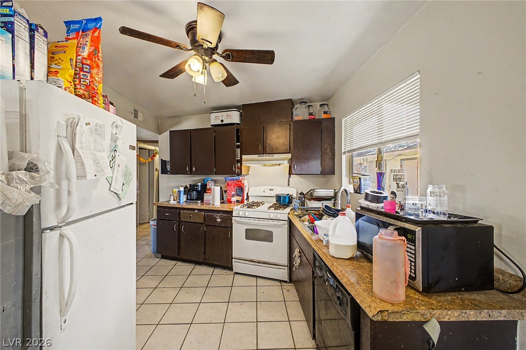 5015 Carmel Avenue Property Photo 4