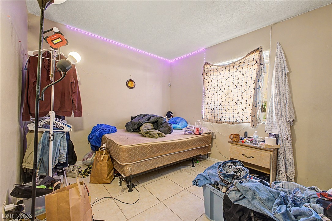 5015 Carmel Avenue Property Photo 9