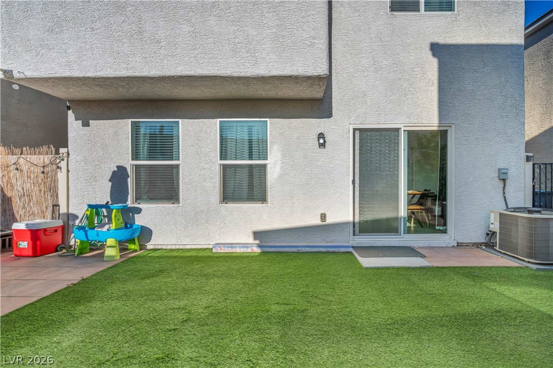 5037 Bloodhound Street Property Photo 14