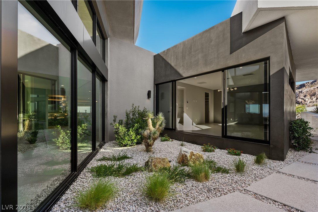 8 Chisel Crest Court Property Photo 36