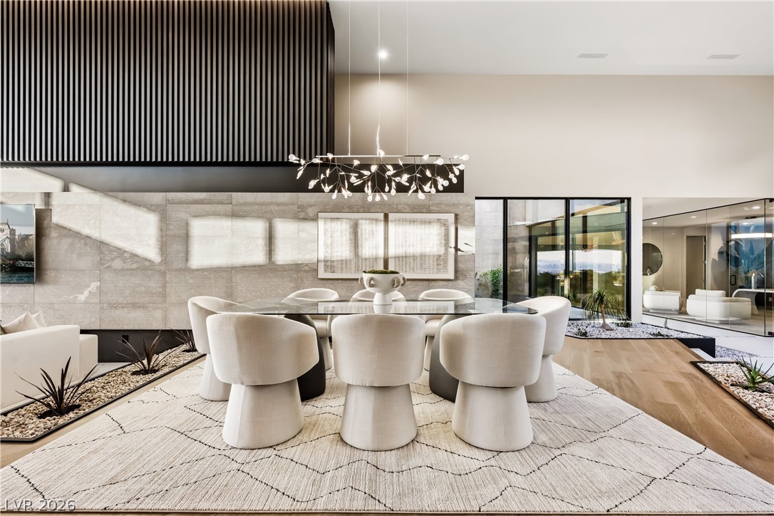 8 Chisel Crest Court Property Photo 40