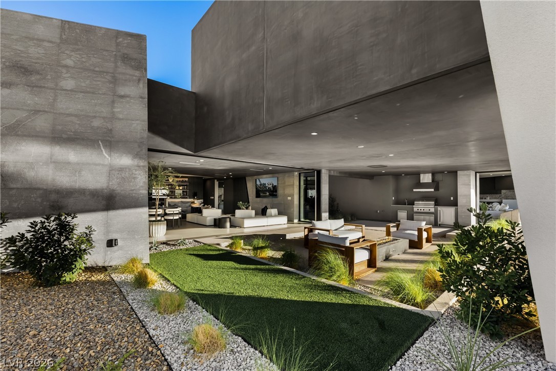 8 Chisel Crest Court Property Photo 68