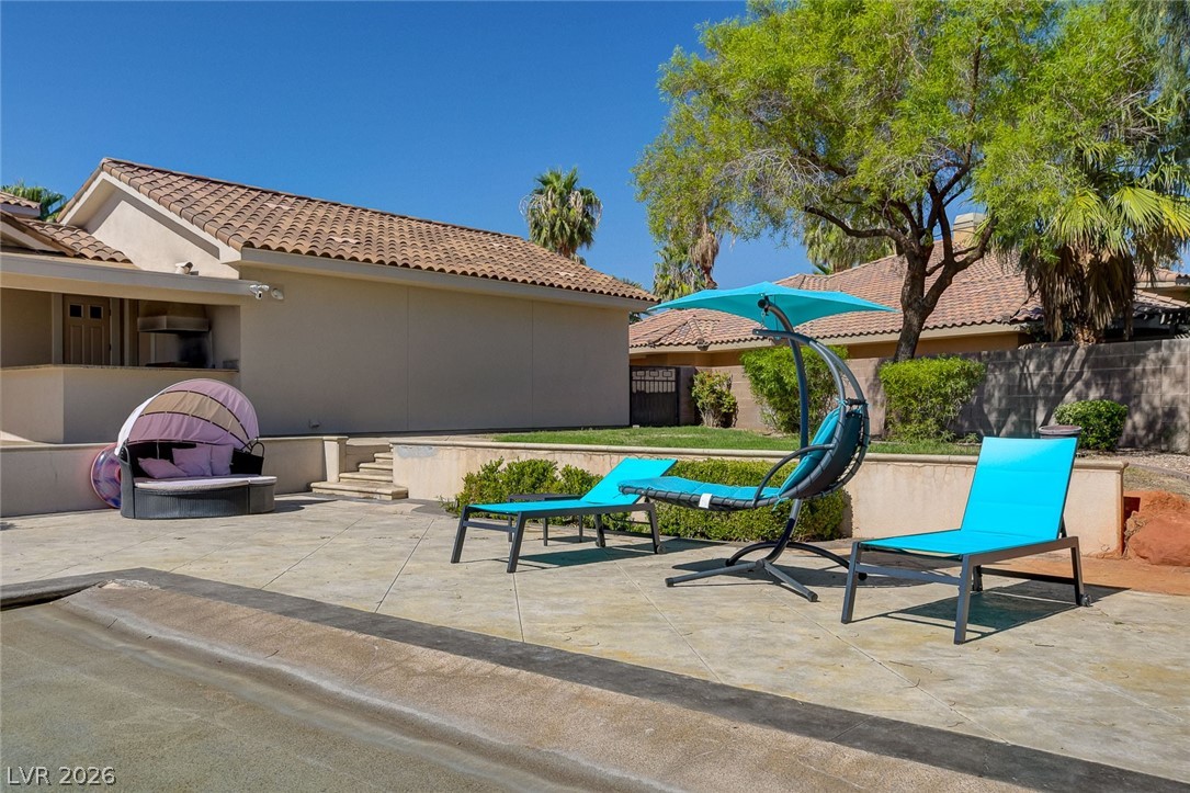 6180 El Camino Road Property Photo 43