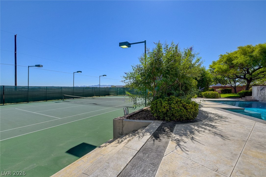 6180 El Camino Road Property Photo 45