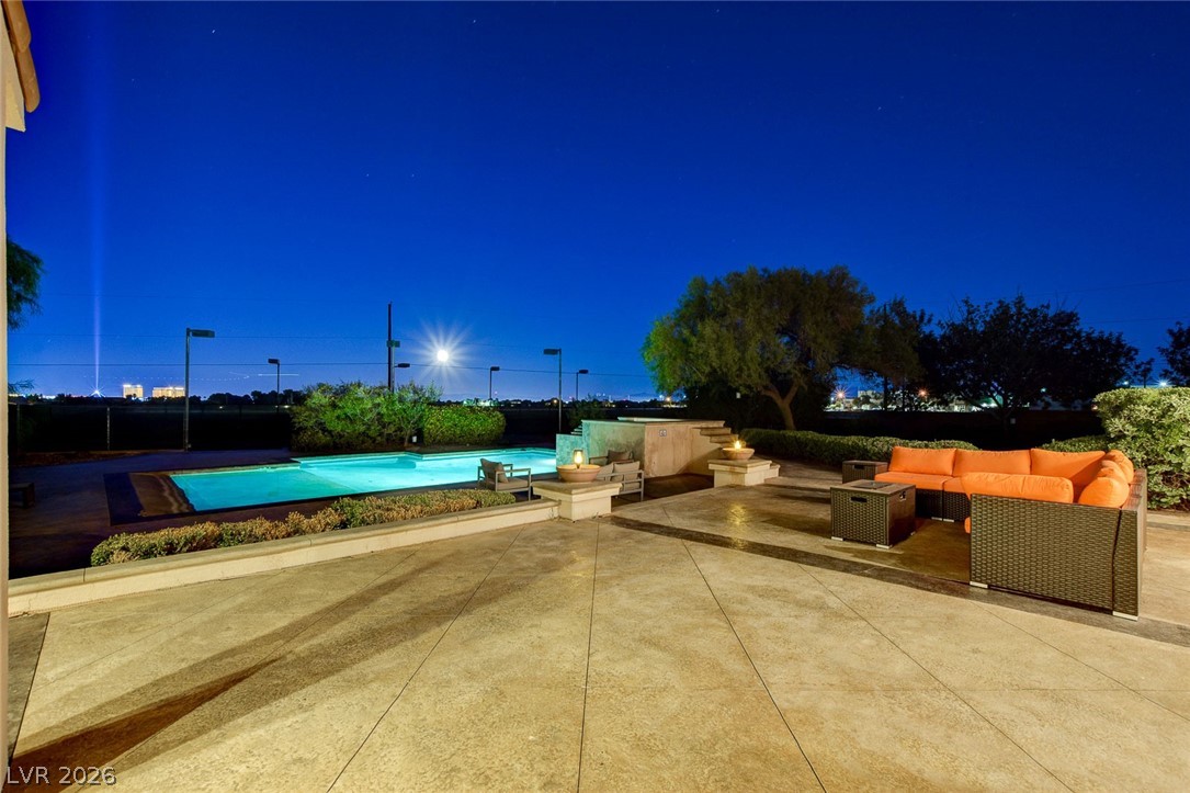 6180 El Camino Road Property Photo 61