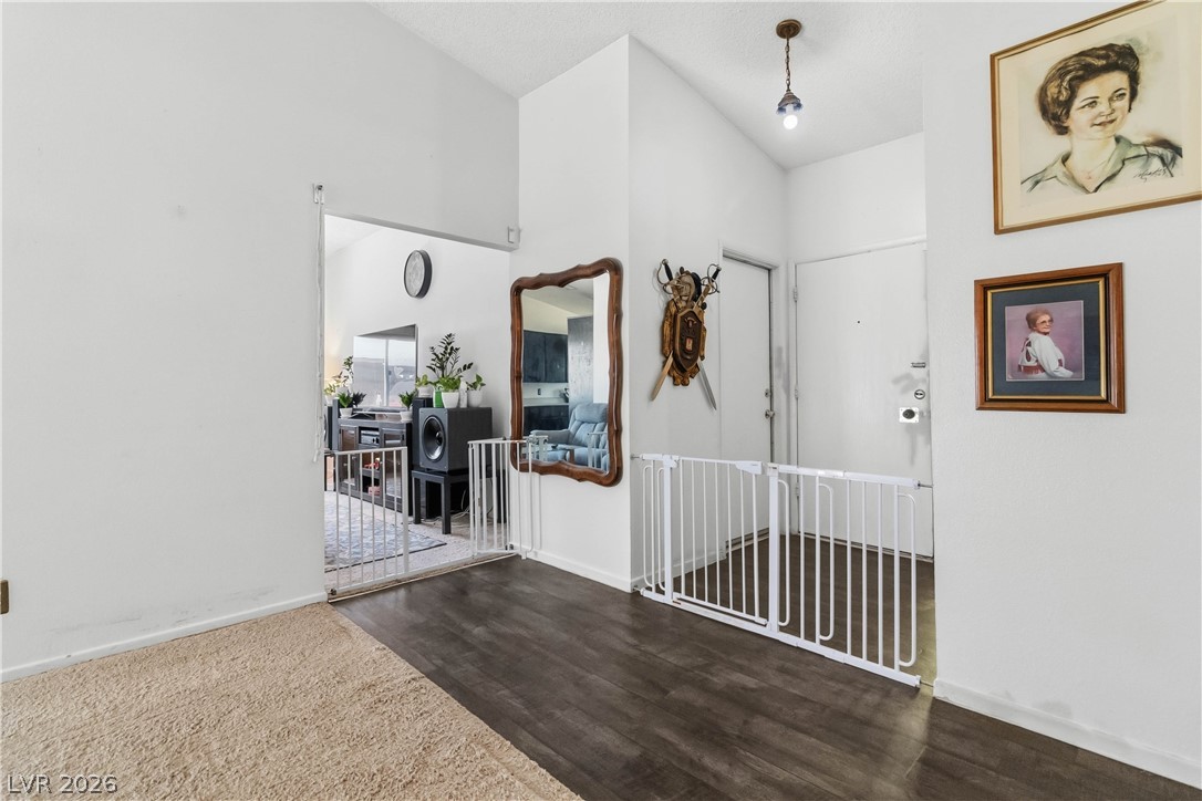 1341 Saddle Lane Property Photo 10