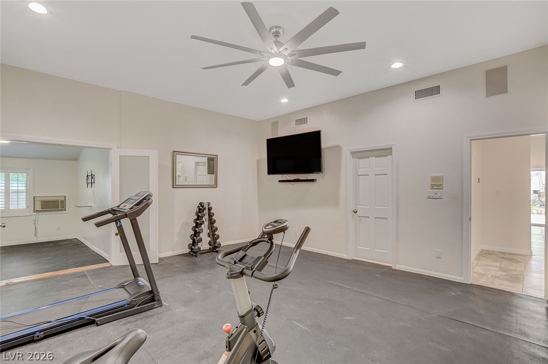 5167 Jarom Street Property Photo 22