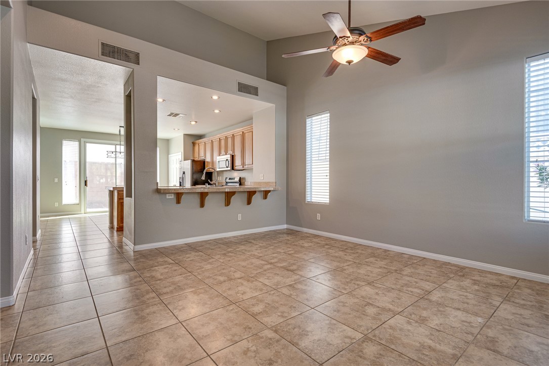 984 Playful Glow Street Property Photo 2