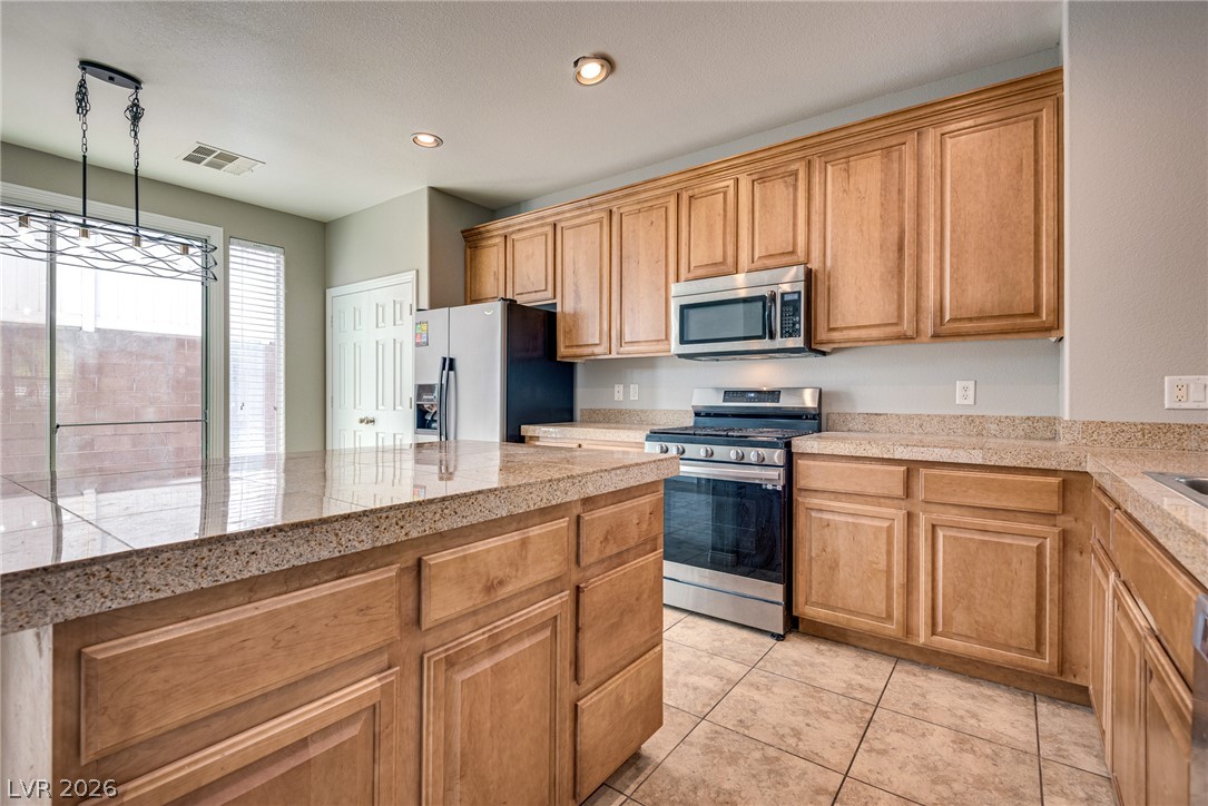 984 Playful Glow Street Property Photo 5