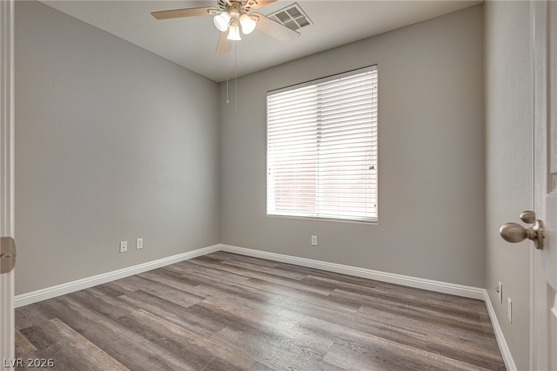 984 Playful Glow Street Property Photo 8