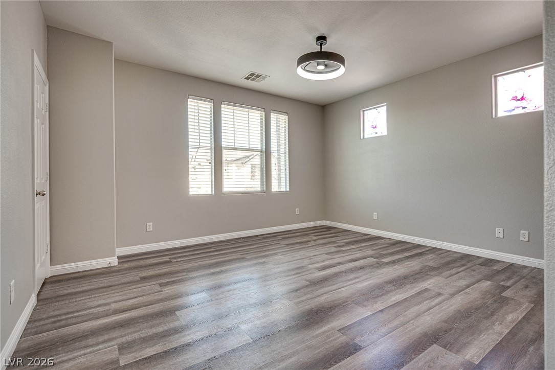 984 Playful Glow Street Property Photo 11
