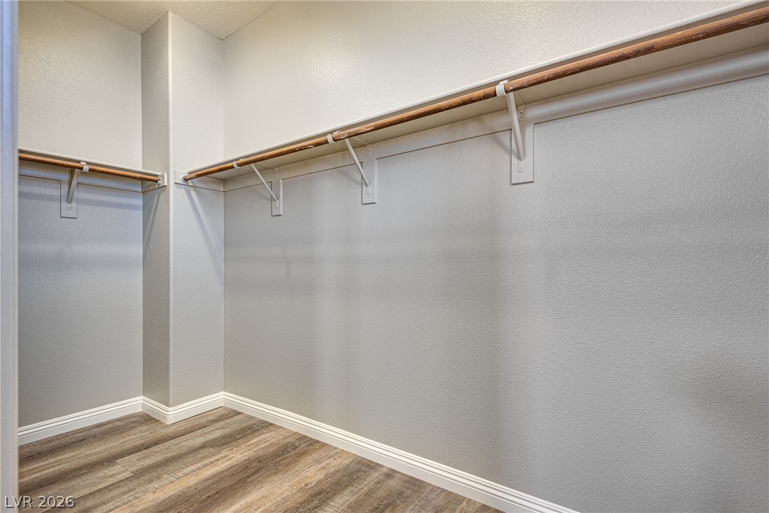 984 Playful Glow Street Property Photo 13