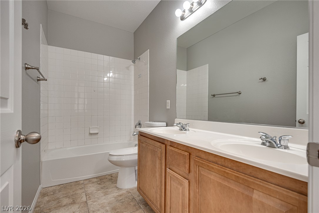 984 Playful Glow Street Property Photo 18