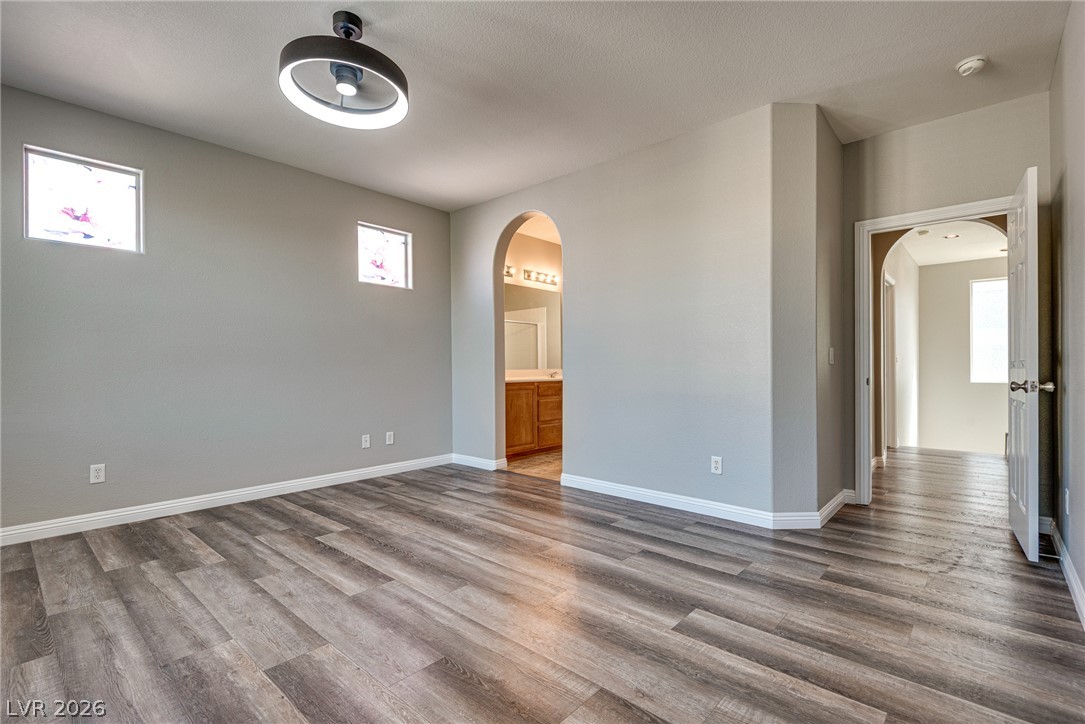 984 Playful Glow Street Property Photo 32
