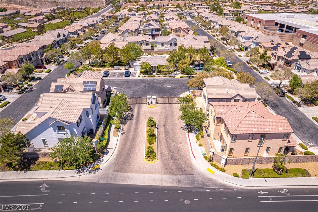 984 Playful Glow Street Property Photo 38
