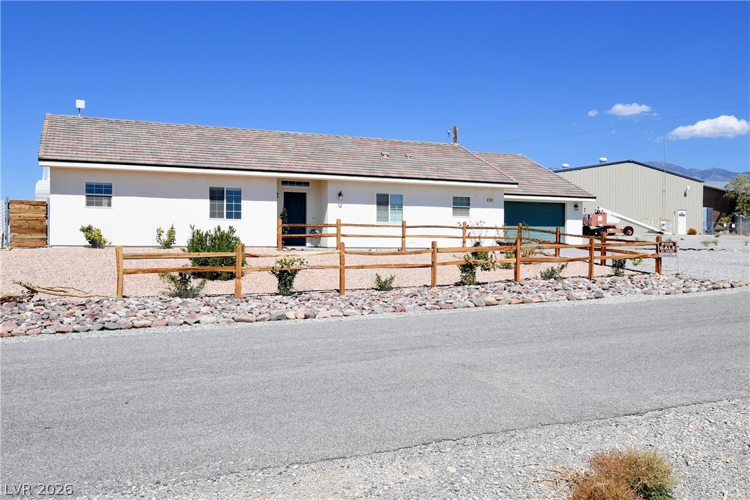 1160 Mitchell Place Property Photo 1