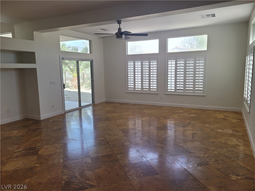 7020 Manzanares Drive Property Photo 6