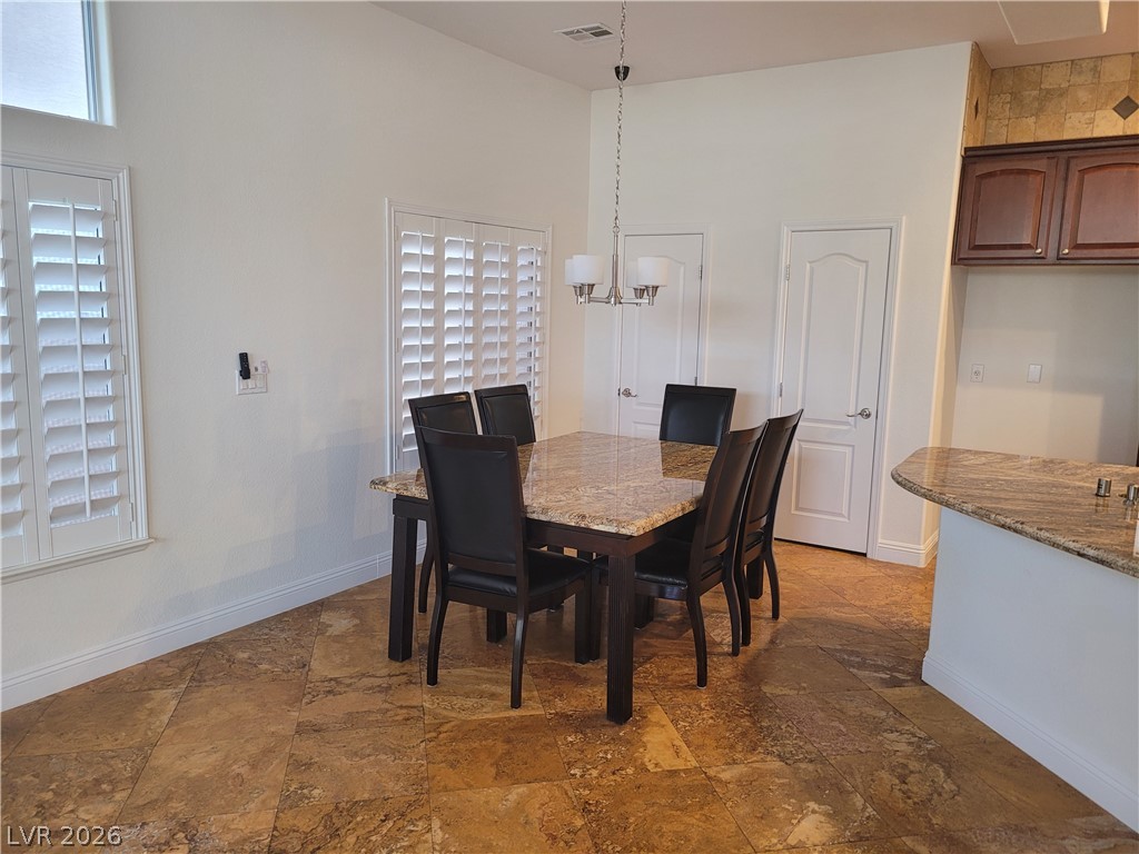 7020 Manzanares Drive Property Photo 10