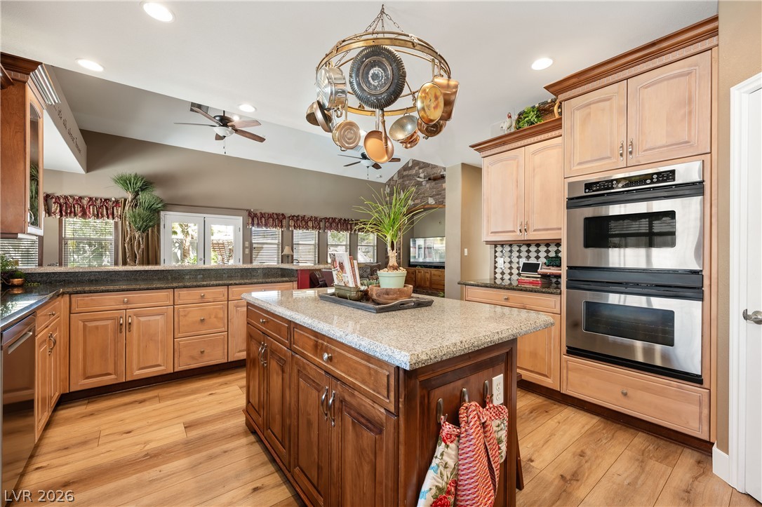 10080 West Tropical Parkway Property Photo 15