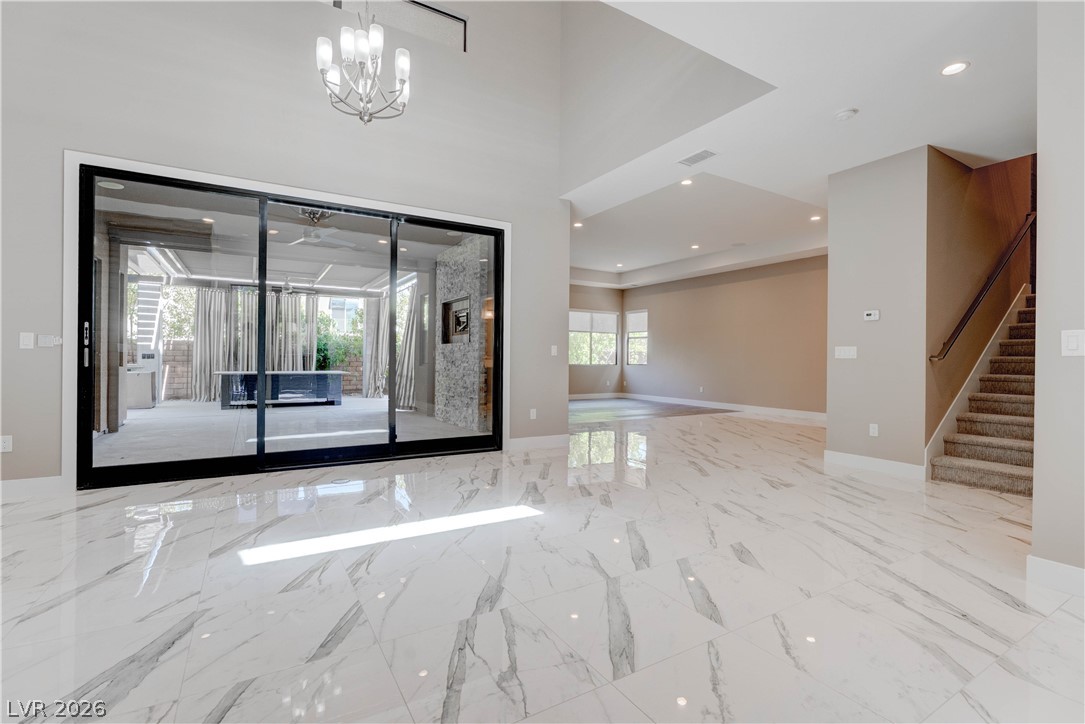 86 Pristine Glen Street Property Photo 2