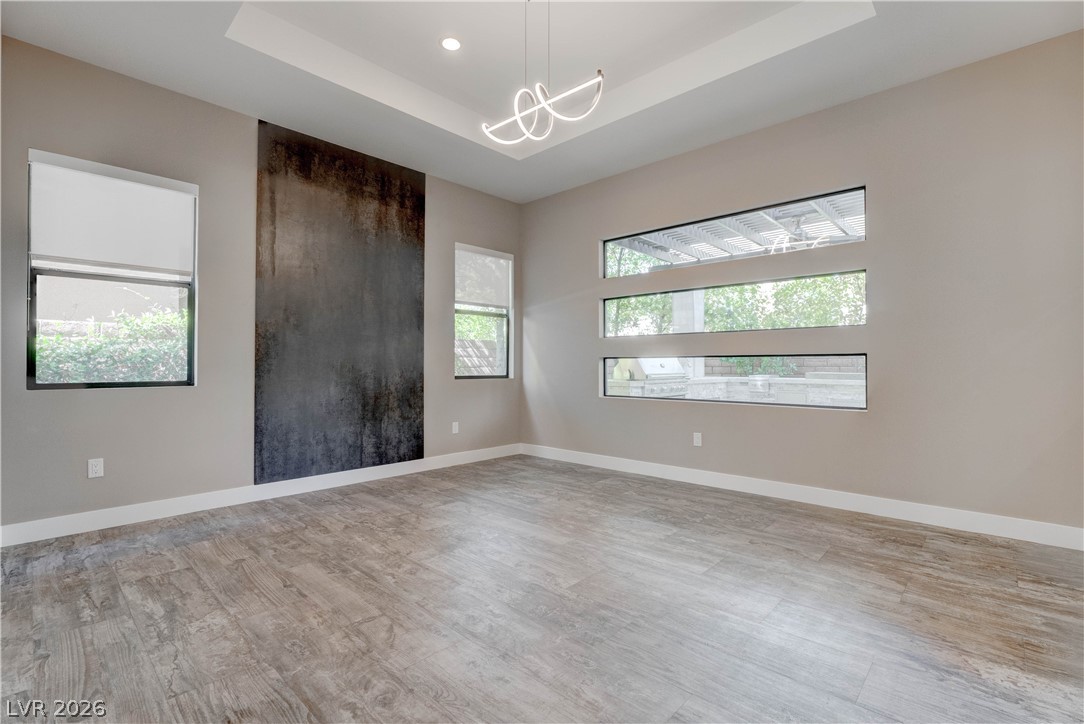 86 Pristine Glen Street Property Photo 10