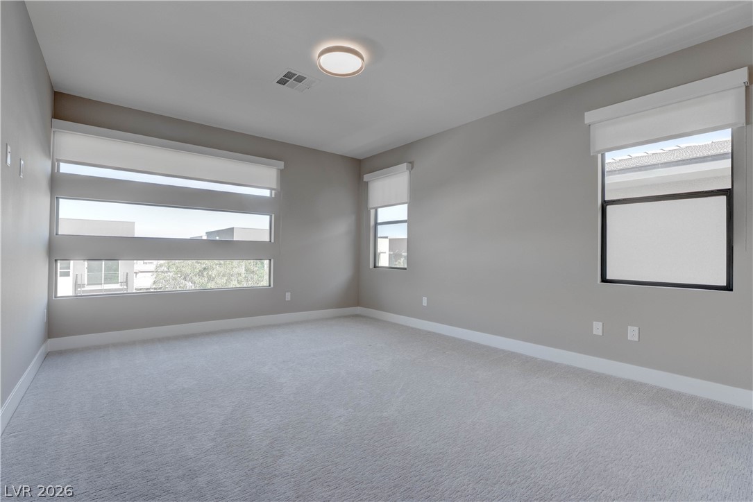 86 Pristine Glen Street Property Photo 29
