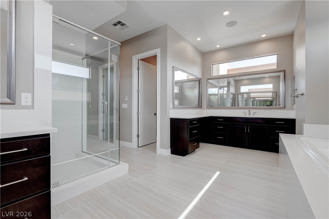 86 Pristine Glen Street Property Photo 40