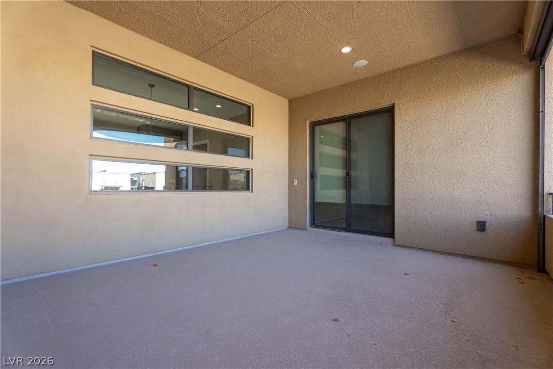 86 Pristine Glen Street Property Photo 48