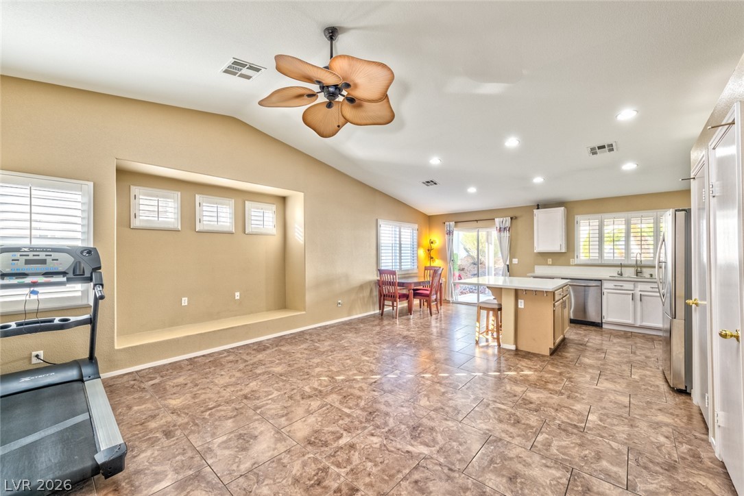 426 River Glider Avenue Property Photo 3