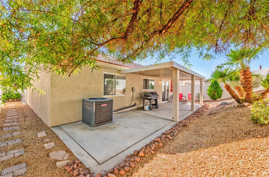 426 River Glider Avenue Property Photo 13