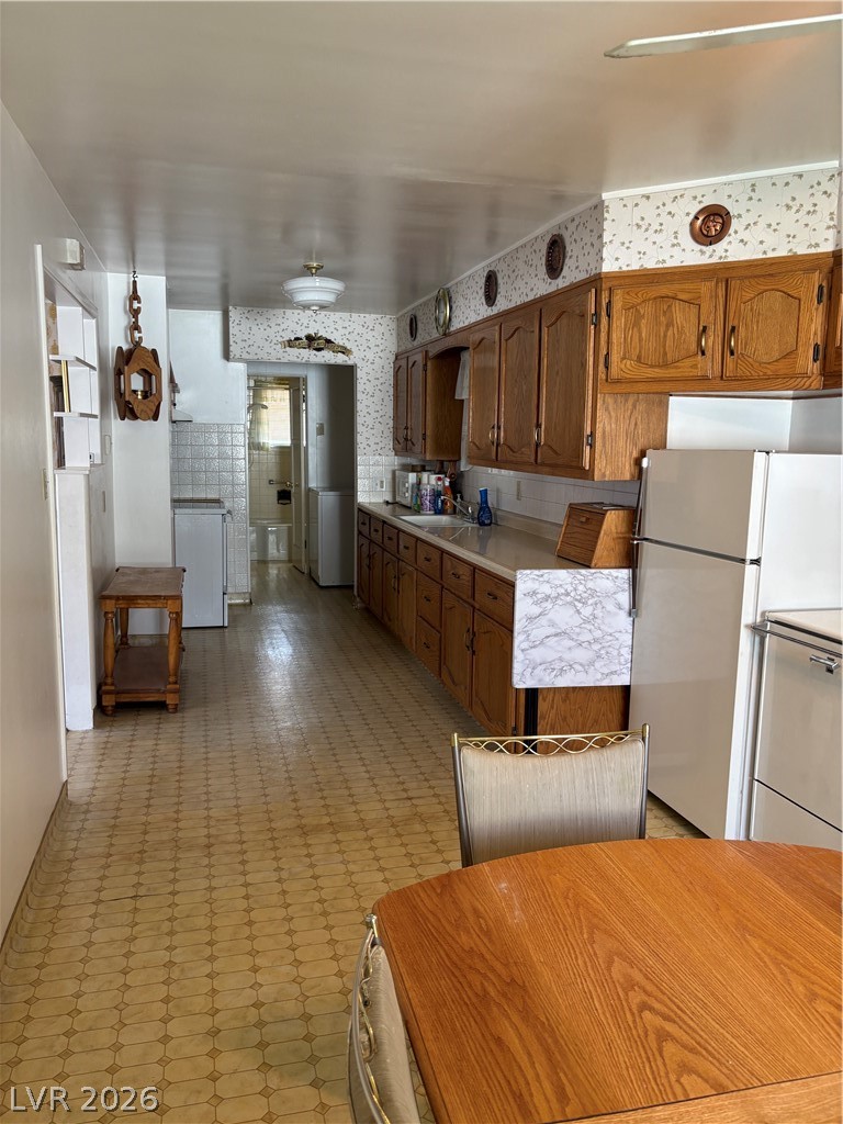 1005 Avenue G Property Photo 4