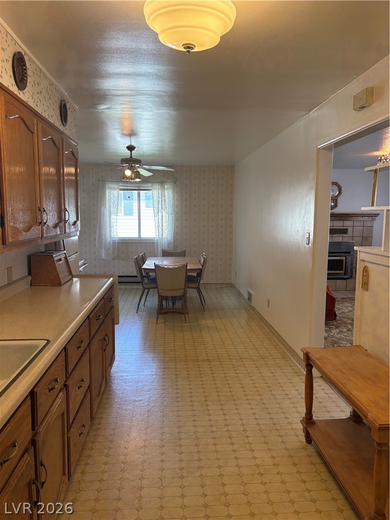 1005 Avenue G Property Photo 5