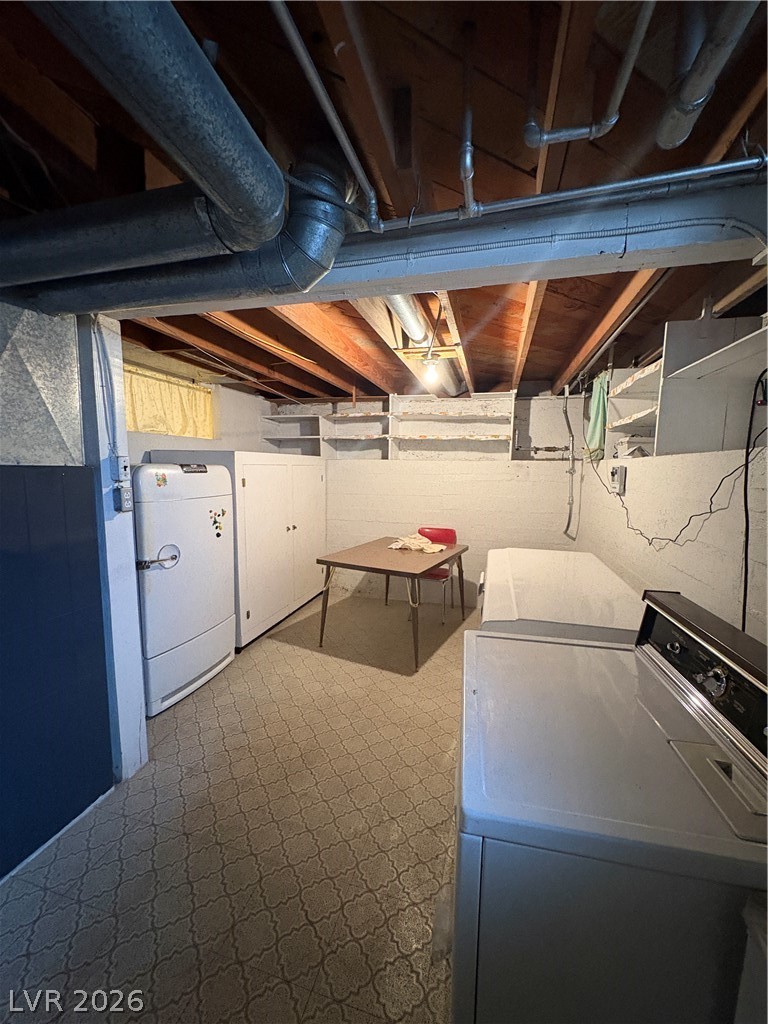 1005 Avenue G Property Photo 23