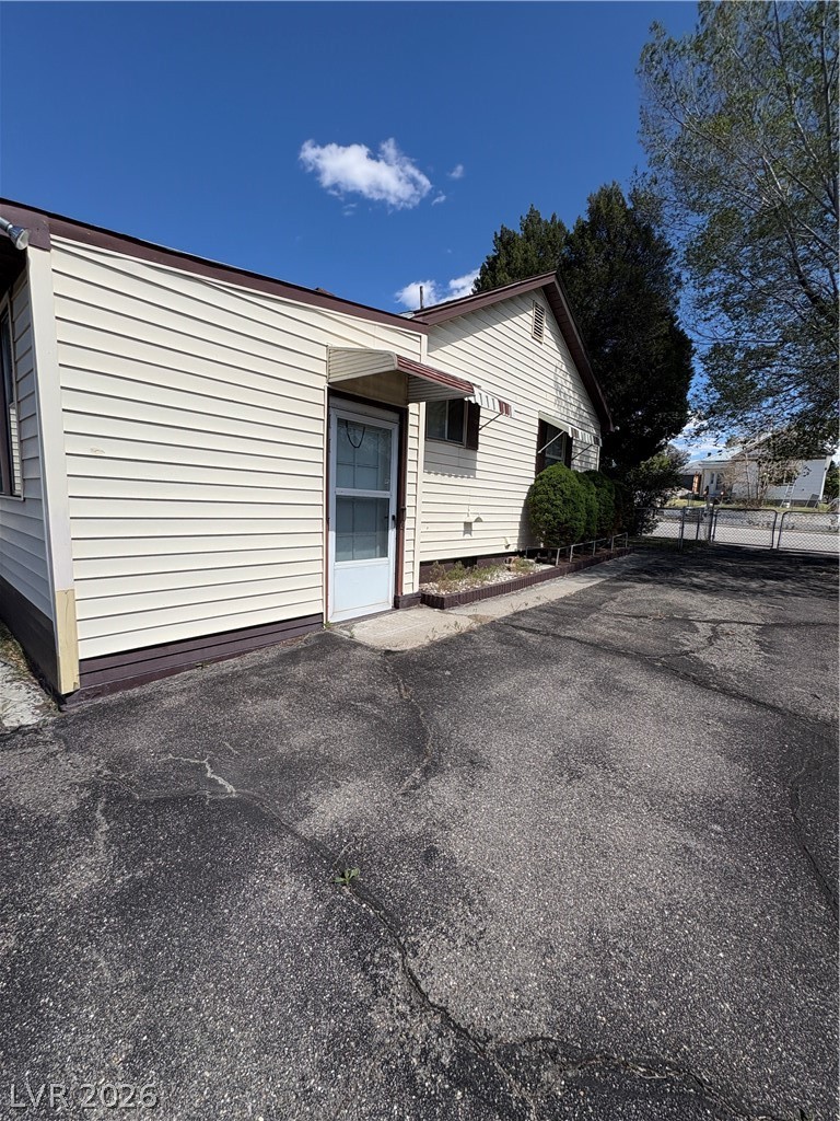 1005 Avenue G Property Photo 28
