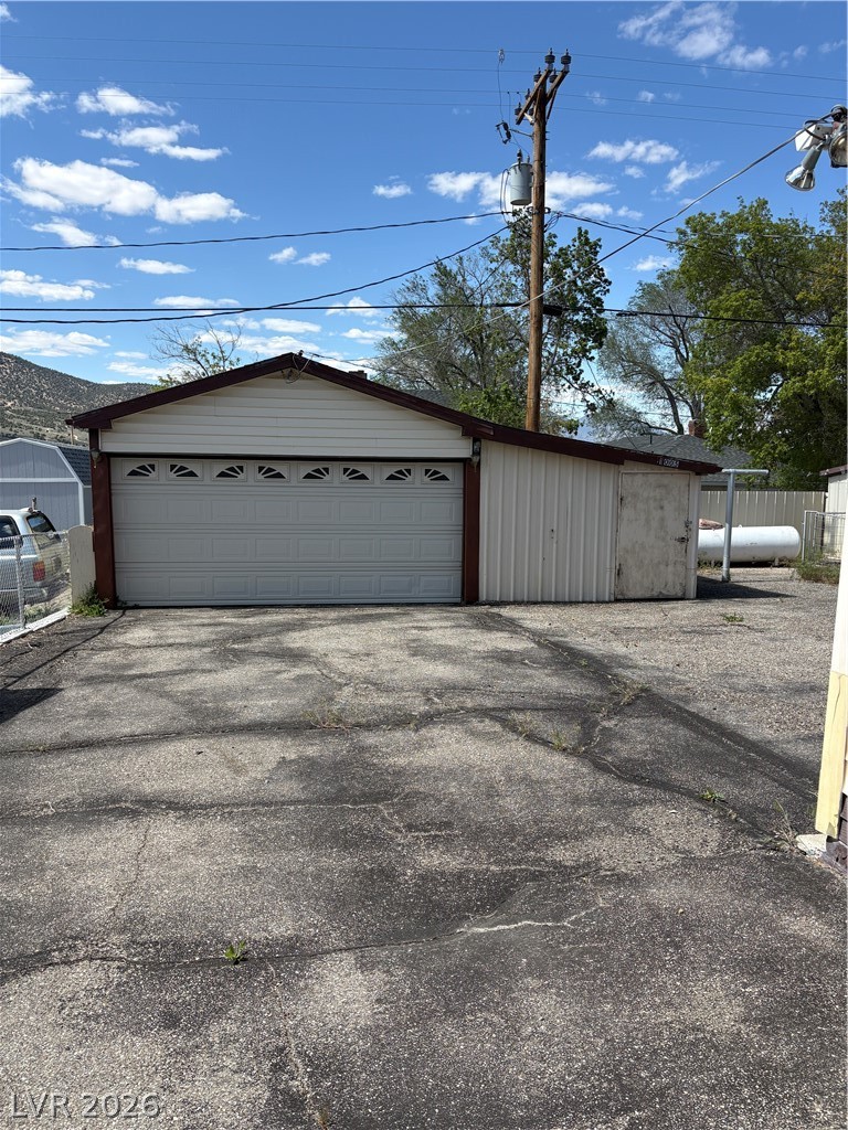 1005 Avenue G Property Photo 29