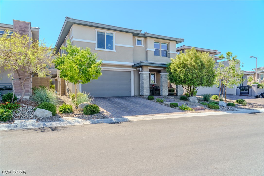 457 Bolsa Basin Avenue Property Photo 1