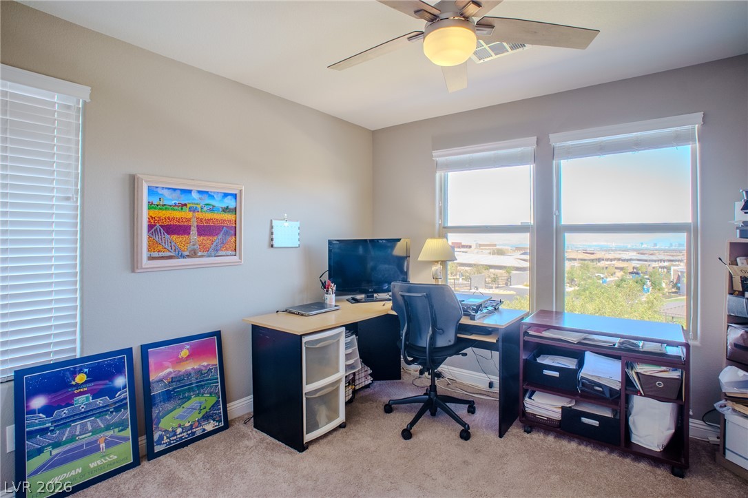 457 Bolsa Basin Avenue Property Photo 37