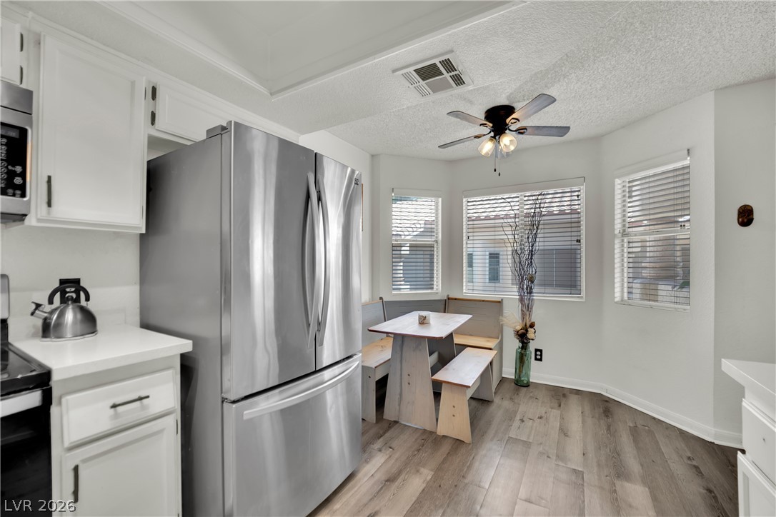 929 Rockview Drive 202 Property Photo 15