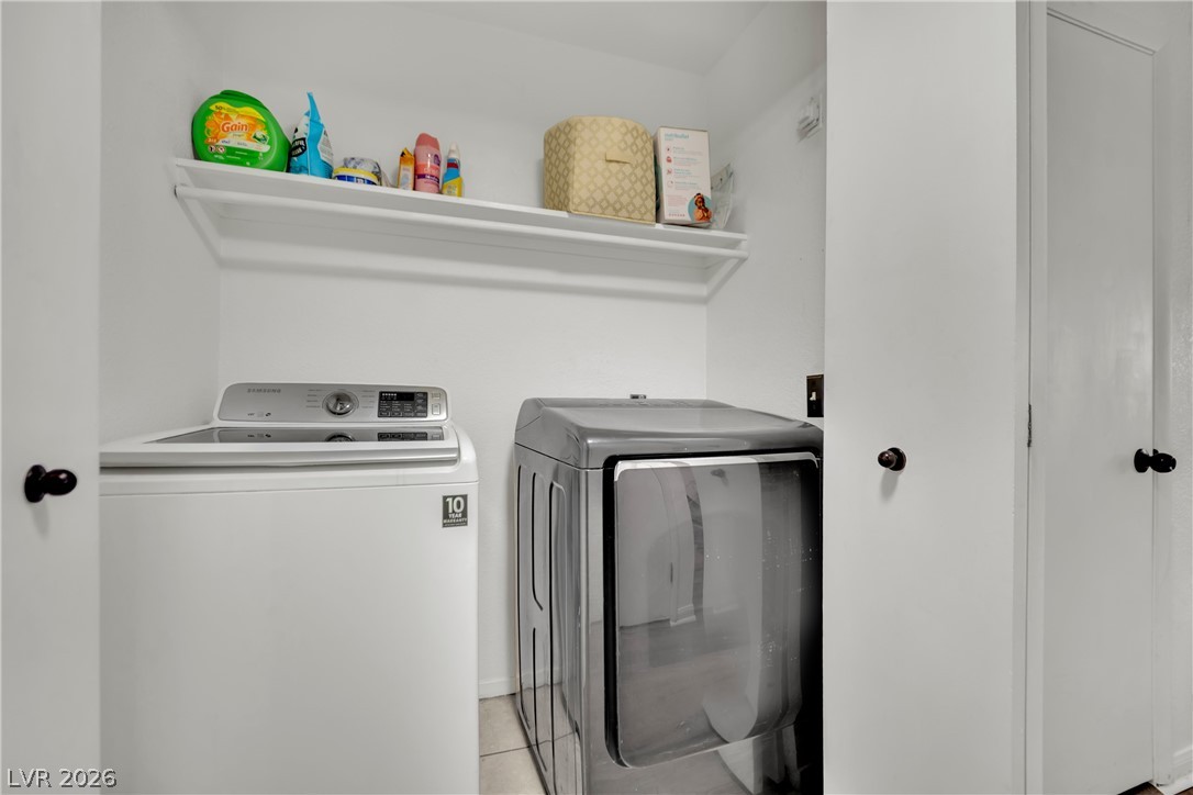 929 Rockview Drive 202 Property Photo 18