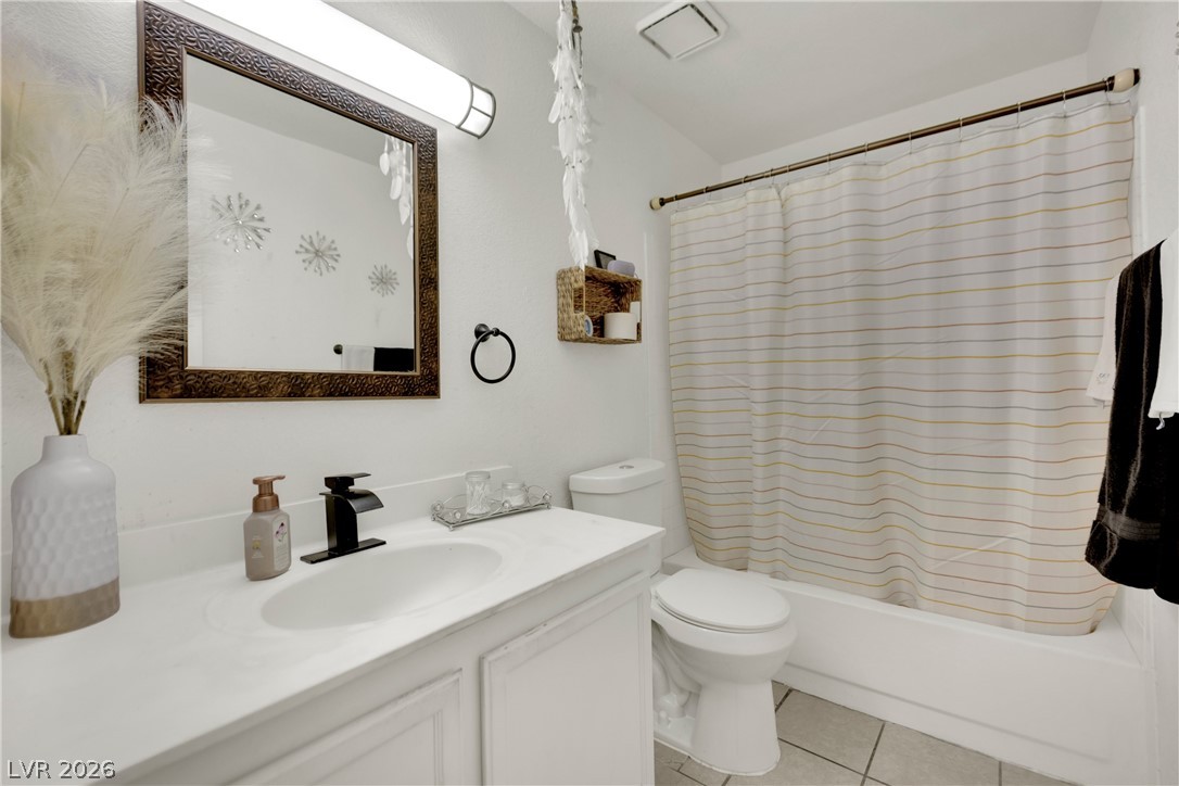 929 Rockview Drive 202 Property Photo 19