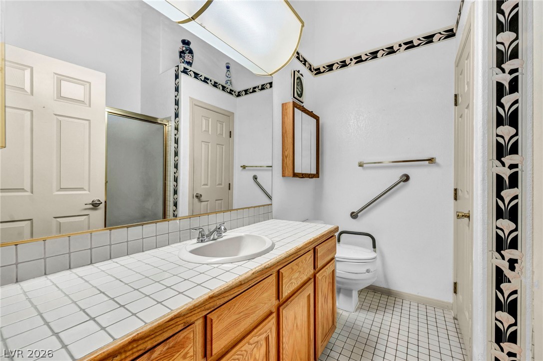 7713 Leavorite Drive Property Photo 28