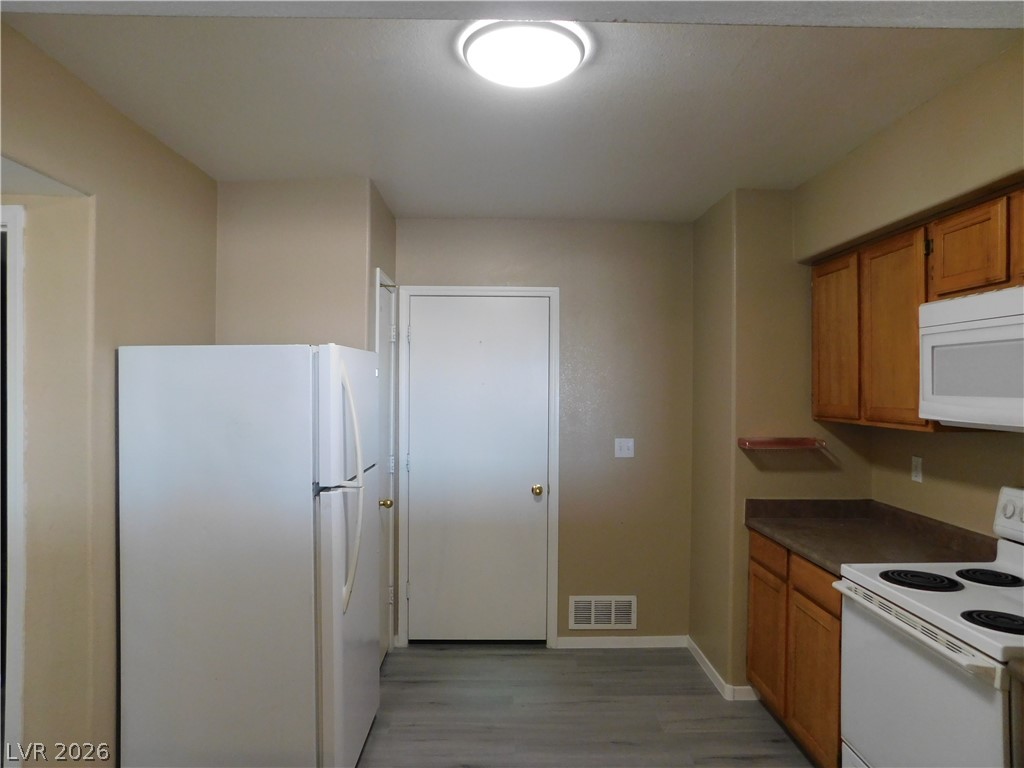 7255 West Sunset Road 2029 Property Photo 11