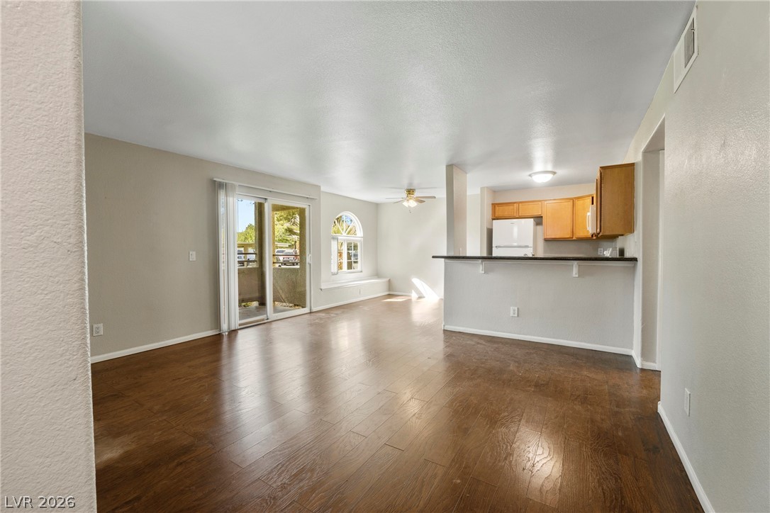 3145 East Flamingo Road 1122 Property Photo 8