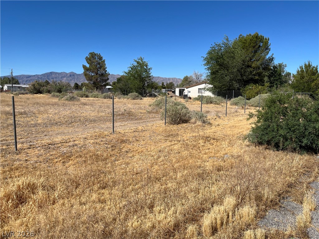 5690 South Clark Street Property Photo 3