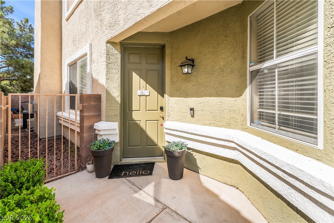 9125 Hampstead Avenue Property Photo 4