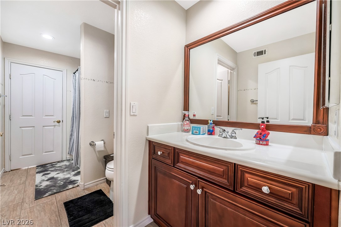 9125 Hampstead Avenue Property Photo 34