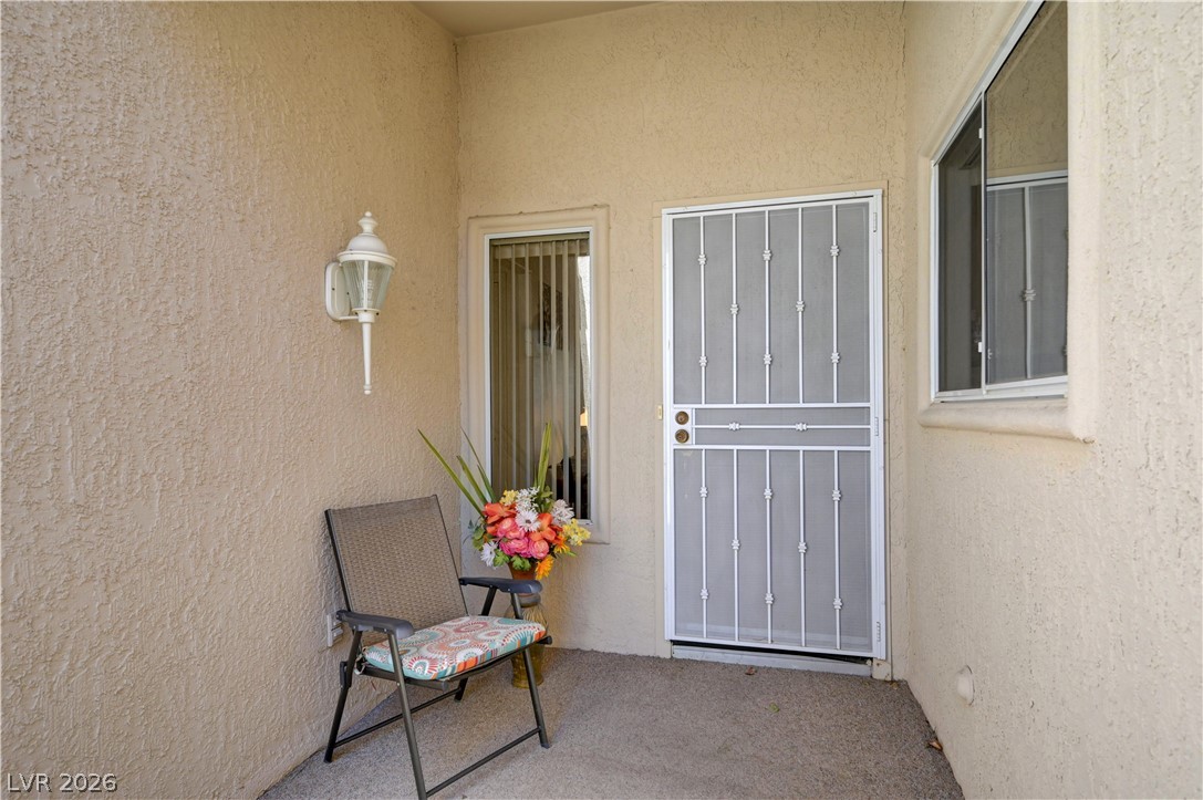 10625 Mission Lakes Avenue Property Photo 3
