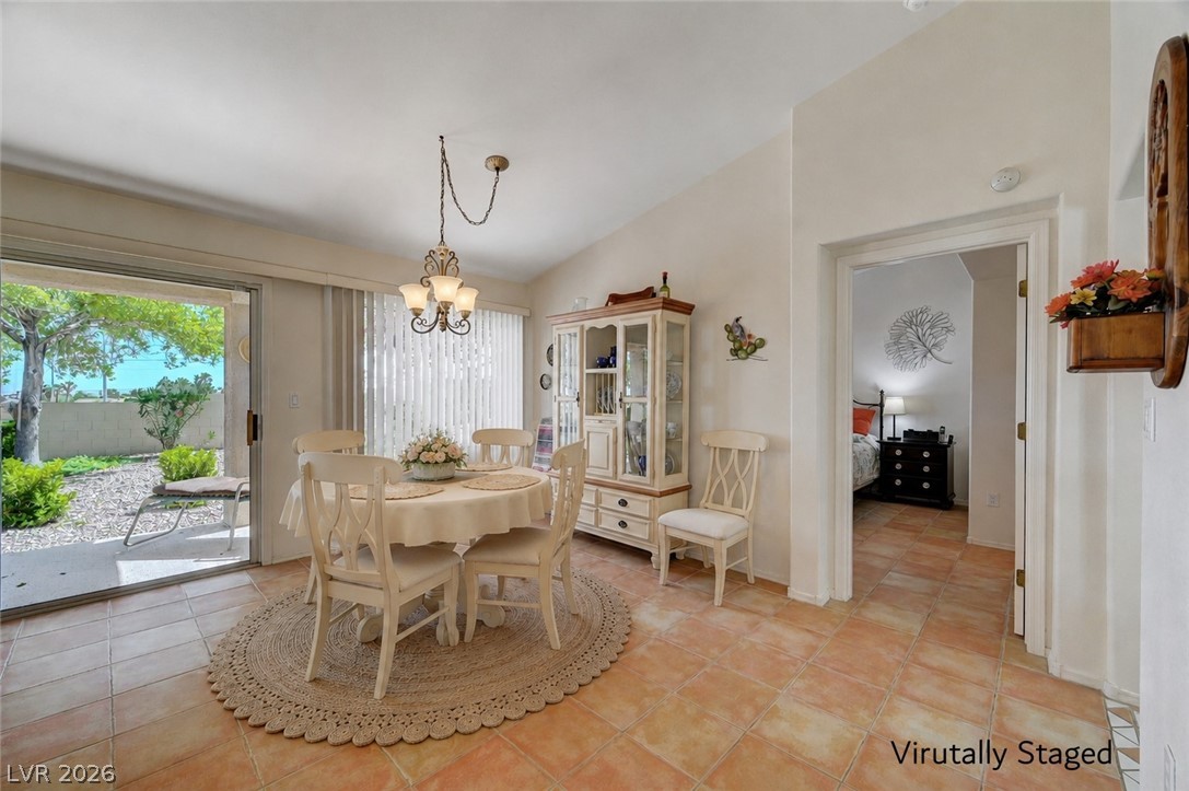 10625 Mission Lakes Avenue Property Photo 4